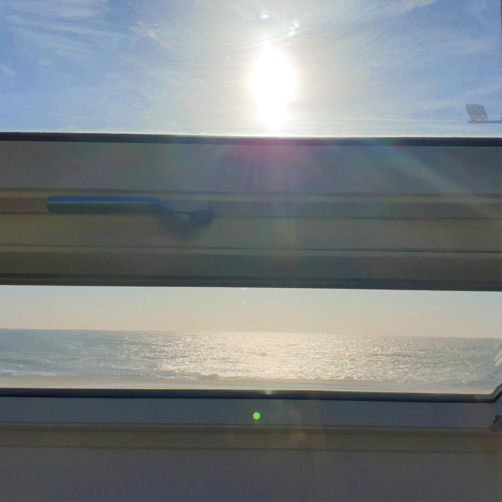The Shore @ Atlantic Beach - Waterfront Beach House, Tiny Pool, Terrasse Espinho  Exteriör bild